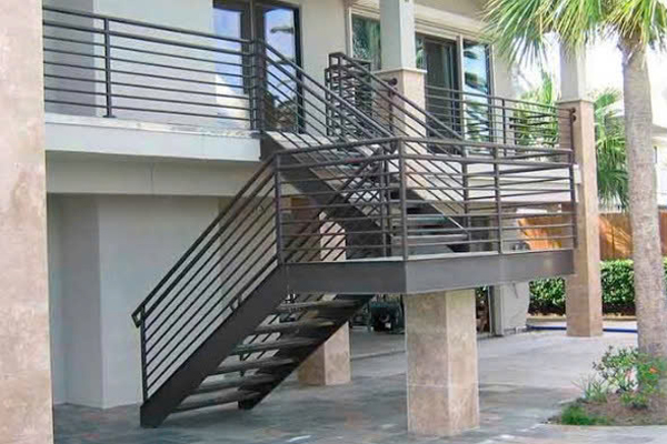 làm cầu thang sắt tại bắc ninh