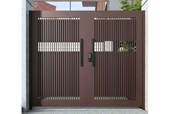 l&agrave;m cửa sắt tại th&aacute;i nguy&ecirc;n