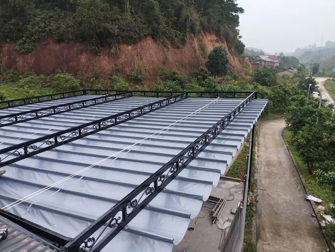 l&agrave;m m&aacute;i xếp di động tại Kon tum