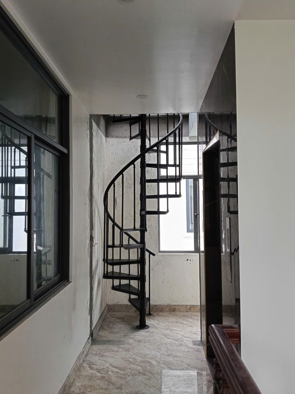 thang thảo điền quận 2 tphcm